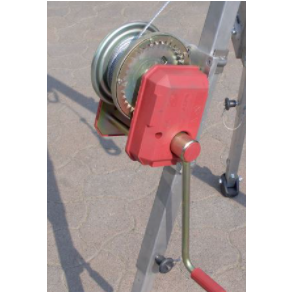 *UDLEJNING* Materialehejs til treben - hnddrevet