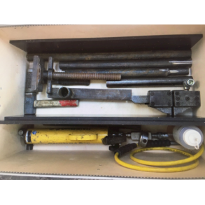 *UDLEJNING* Vrktj til montering af stlforing