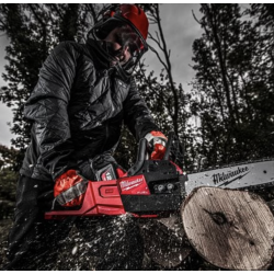Milwaukee M18 Fuel Kdesav med 30 cm svrd