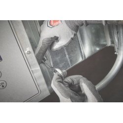 Milwaukee 7-i-1 miniskralde (4932498792)