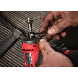 Milwaukee Lynsliber M12 Fuel FDGA2-0 (4933498979)